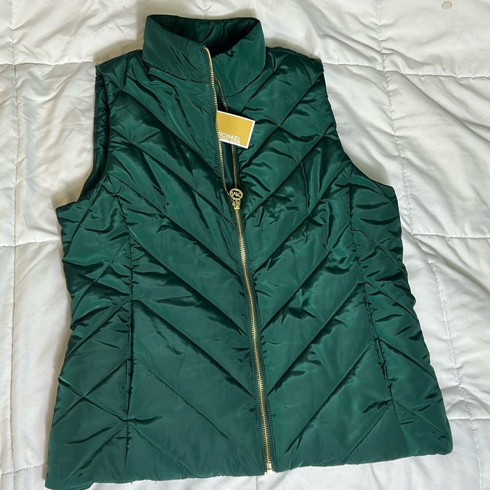 Womens Michael Kors puffy vest. Emerald / forrest green. Size Small. NWT.